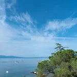 Διαμέρισμα Bor - On The *