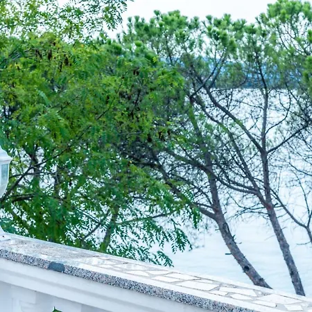 Apartment Bor - On The Malinska