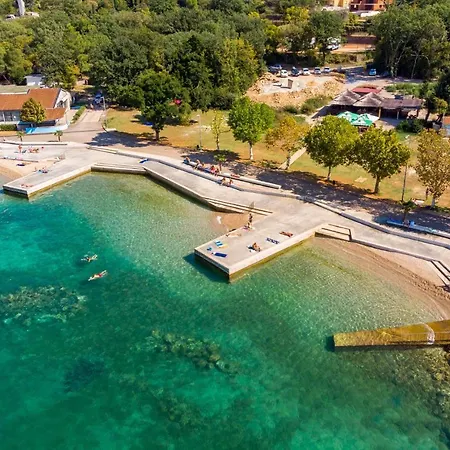 Apartment Bor - On The Malinska